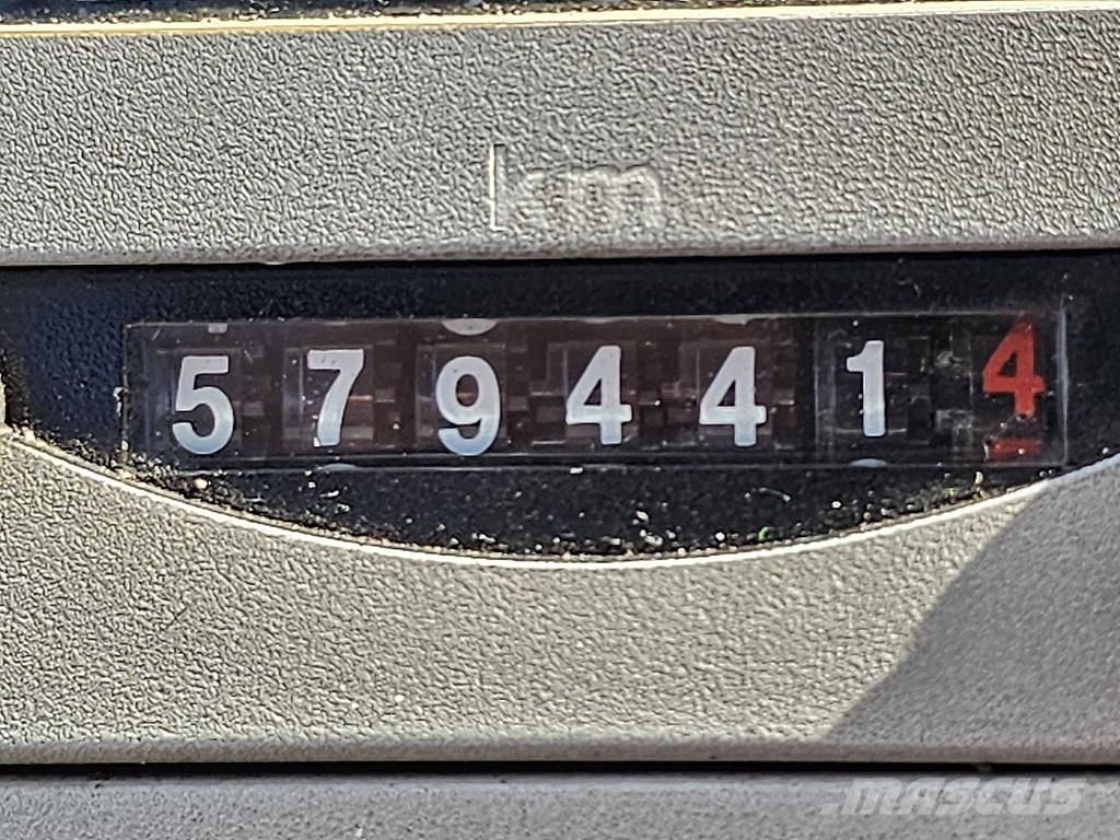 MAN 8.160 L2000 NL TRUCK Camiones caja cerrada