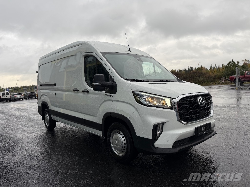 MAXUS Deliver 9 Panel vans