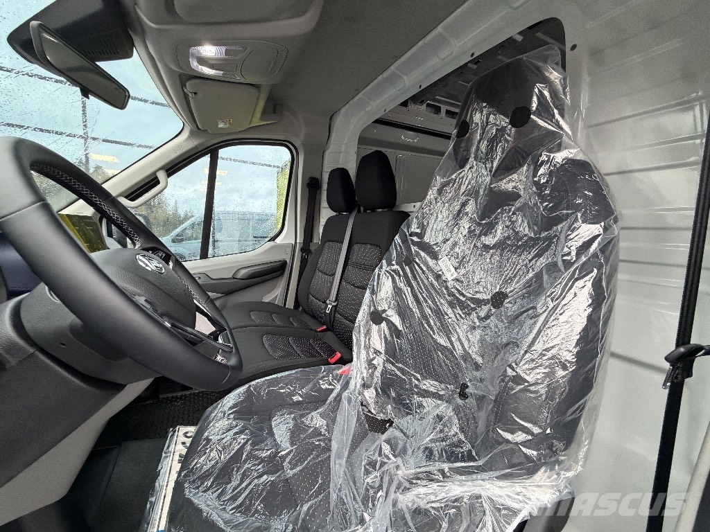 MAXUS Deliver 9 Panel vans
