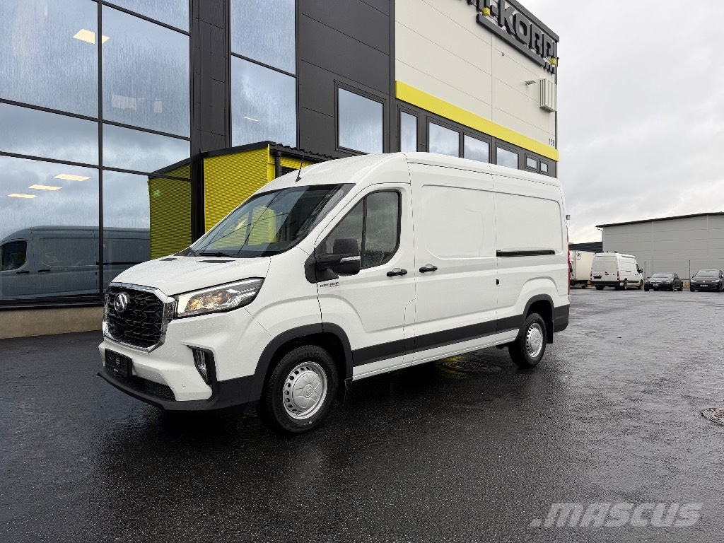 MAXUS Deliver 9 Panel vans