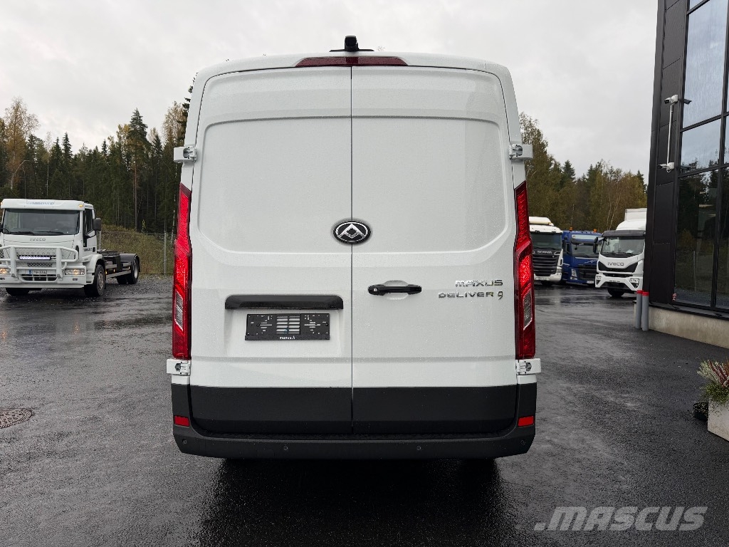 MAXUS Deliver 9 Panel vans