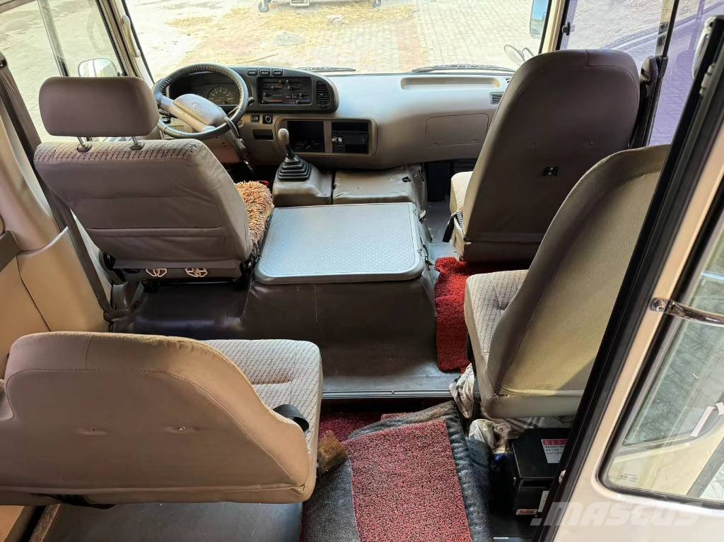 Toyota Coaster Bus Mikroautobusai