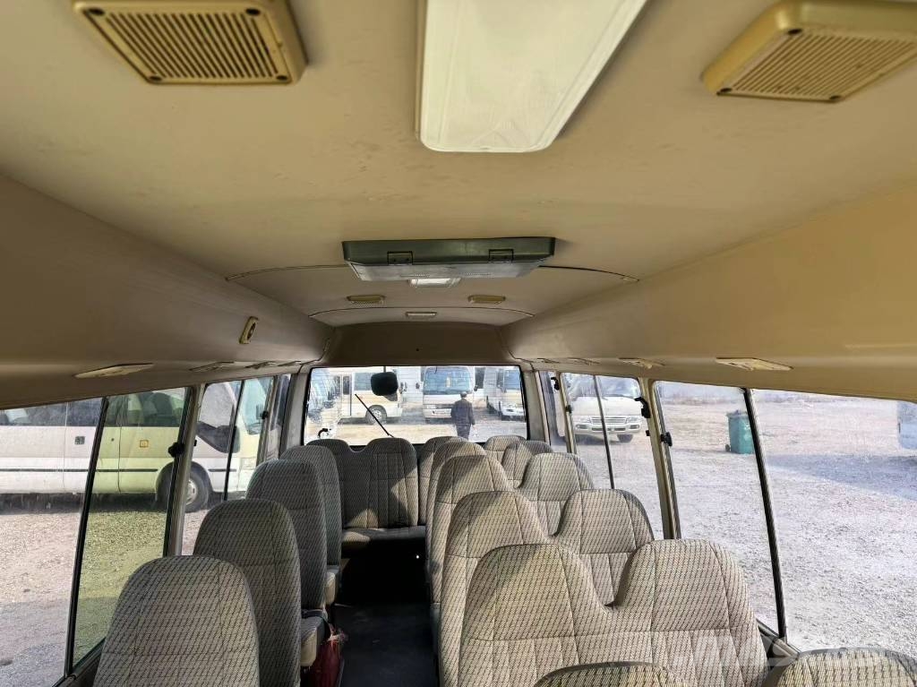 Toyota Coaster Bus Mikroautobusai