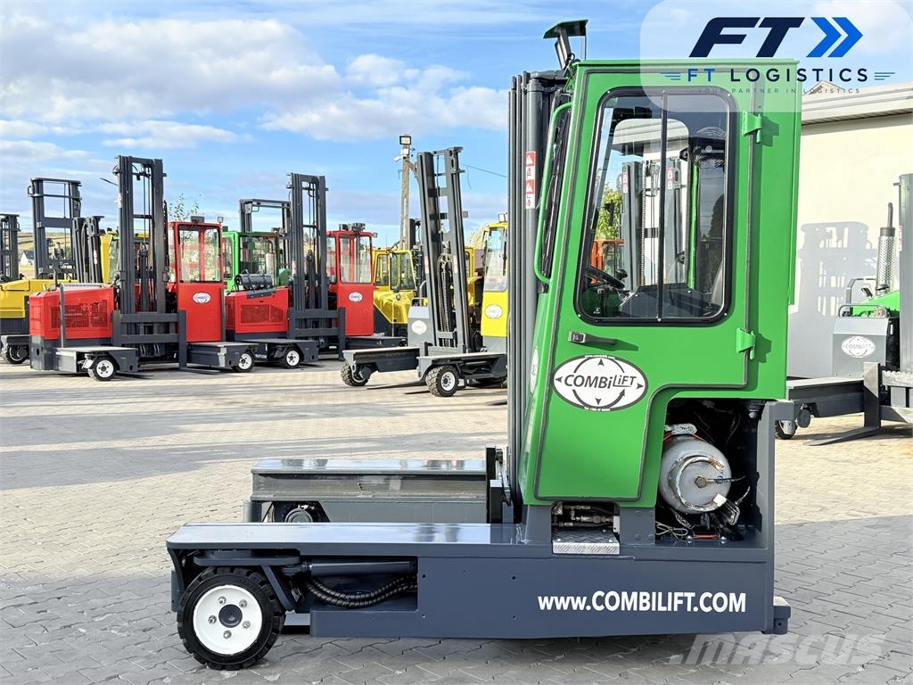 Combilift C3000 | GAS | TRIPLEX 5600MM | FREE LIFT | FORK PO Vierwegestapler