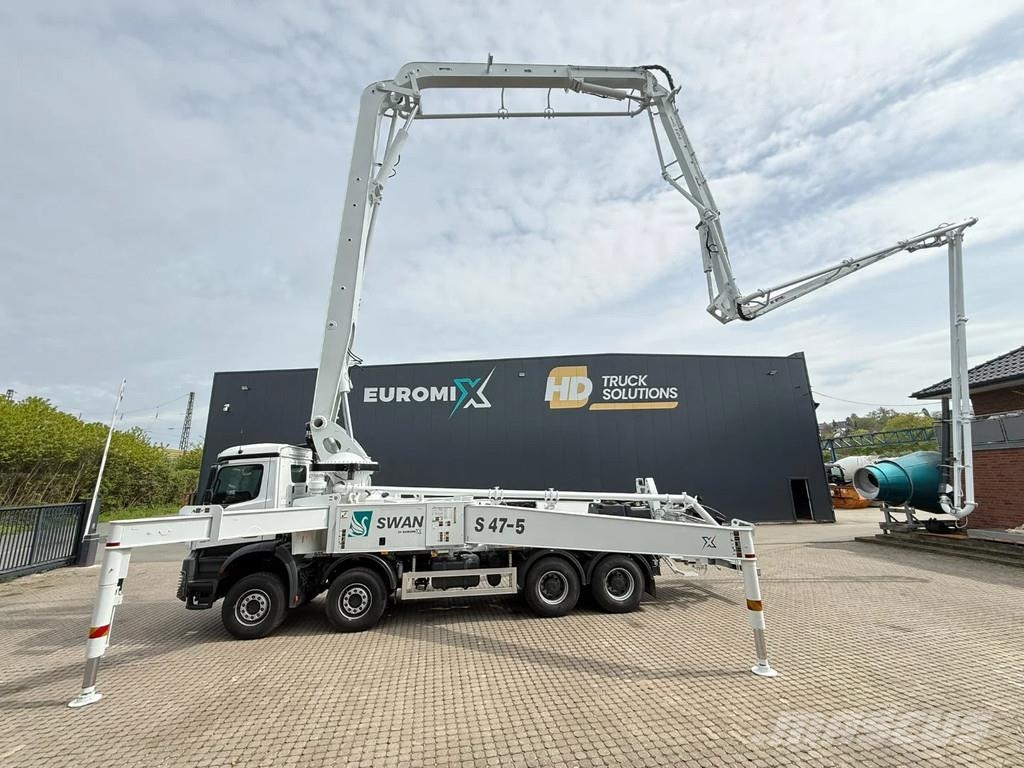 Mercedes-Benz Arocs 4142 Mercedes-Benz Arocs 5 4542 8x4 SWAN TSP Camiones hormigonera