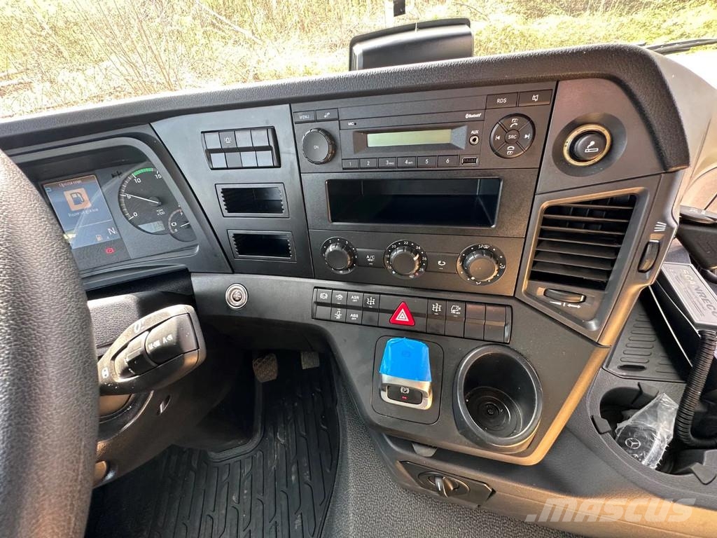 Mercedes-Benz Arocs 4142 Mercedes-Benz Arocs 5 4542 8x4 SWAN TSP Camiones hormigonera