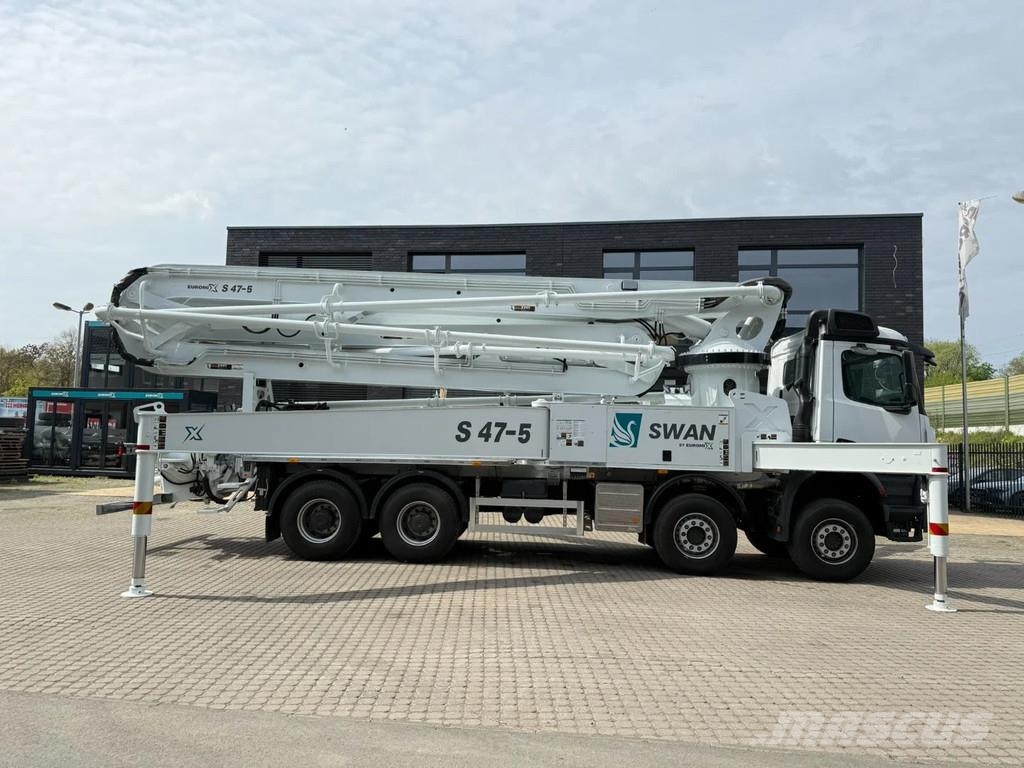 Mercedes-Benz Arocs 4142 Mercedes-Benz Arocs 5 4542 8x4 SWAN TSP Camiones hormigonera