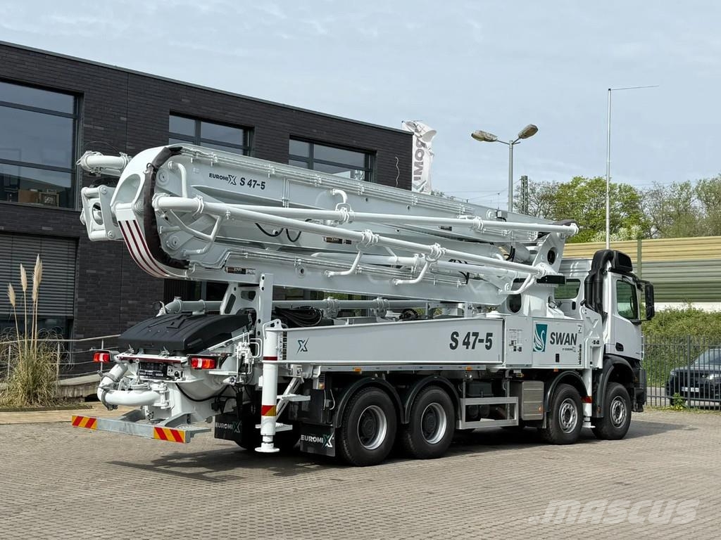 Mercedes-Benz Arocs 4142 Mercedes-Benz Arocs 5 4542 8x4 SWAN TSP Camiones hormigonera
