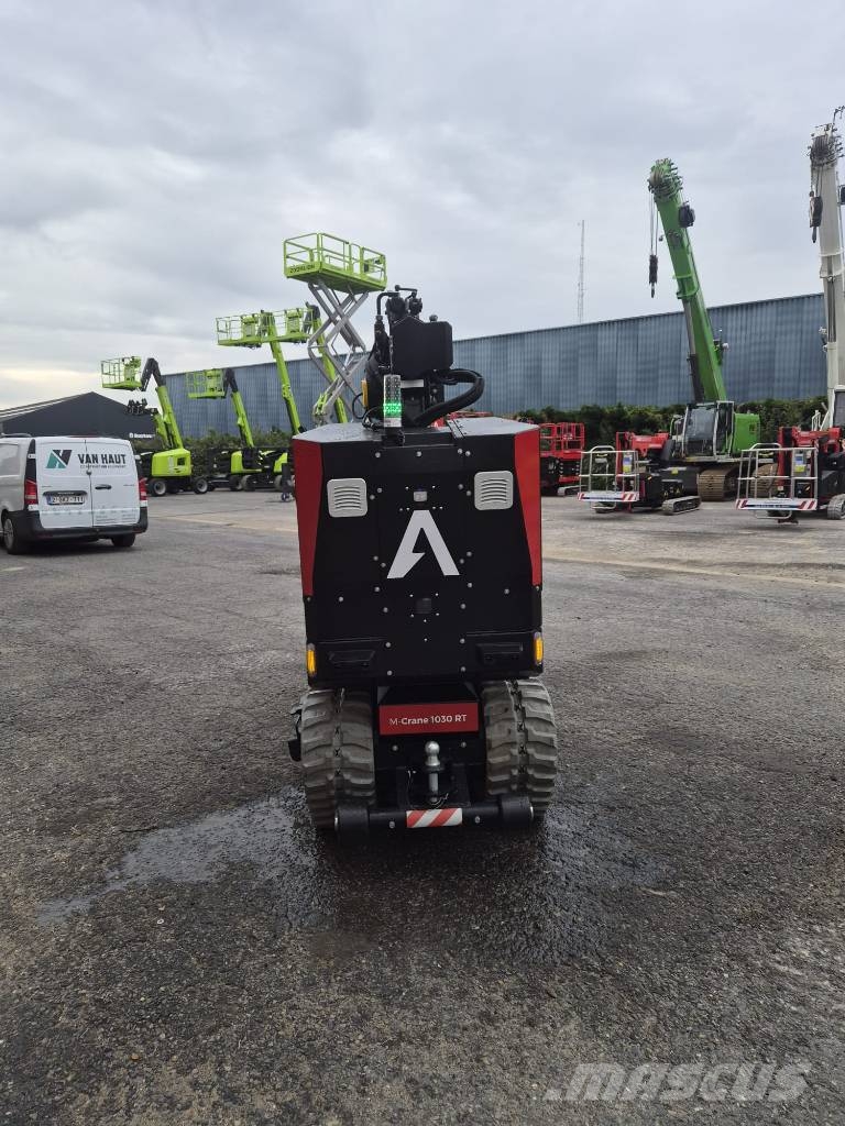 Almacrawler M-Crane 1030 RT 小型起重機