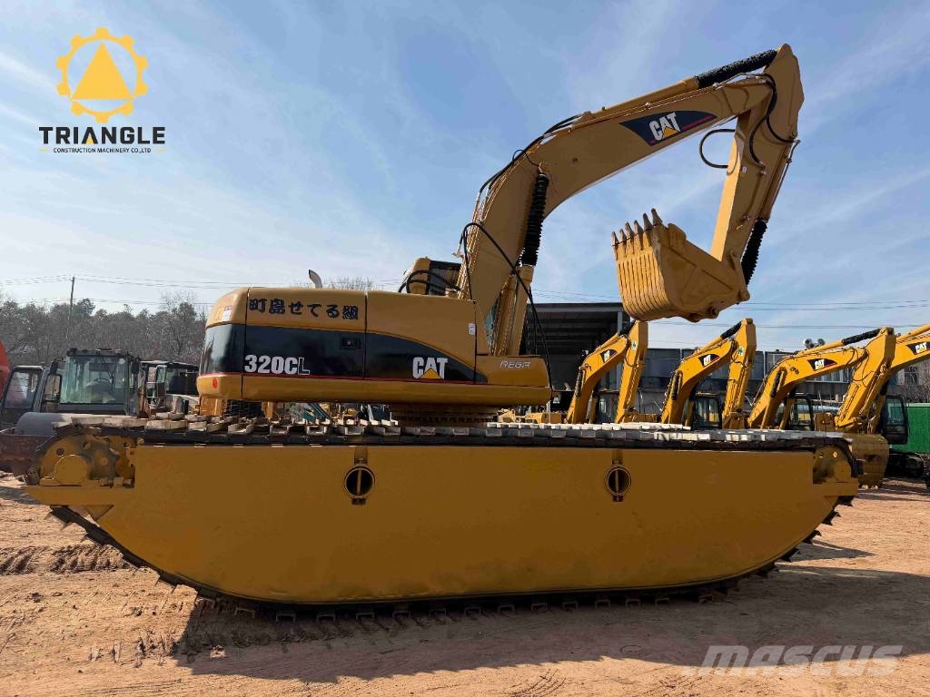 CAT 320 C L Amphibienbagger