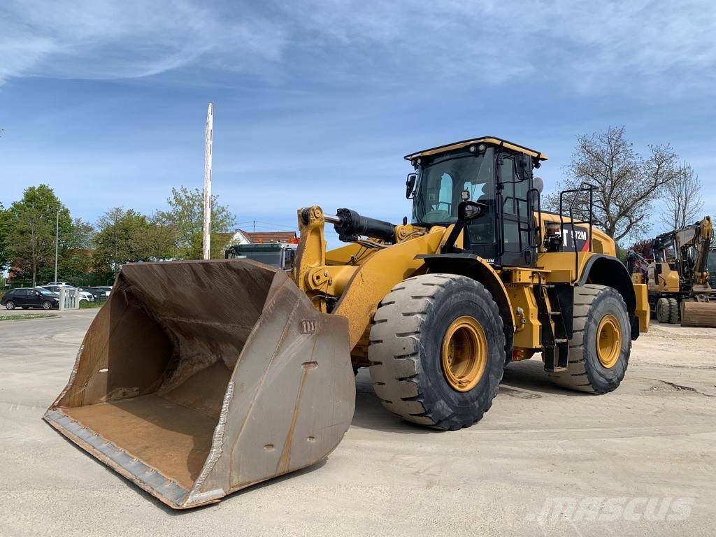 CAT 972M XE Фронтальні навантажувачі