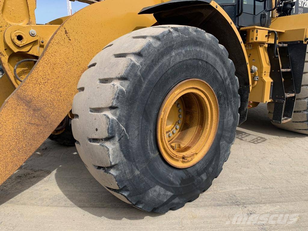 CAT 972M XE Фронтальні навантажувачі
