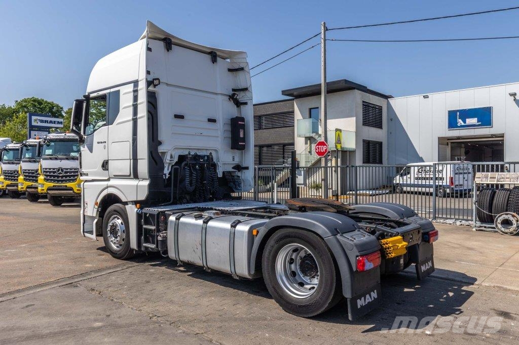 MAN TGX 18.470 BLS - INTARDER Vetopöytäautot