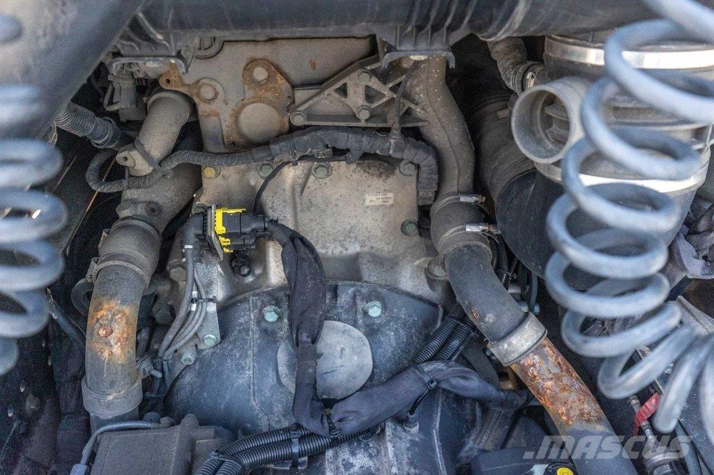 MAN TGX 18.470 BLS - INTARDER Vetopöytäautot