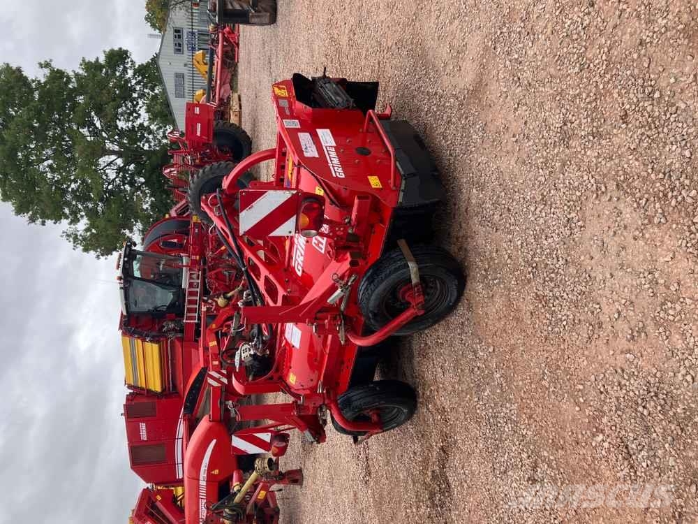 Grimme HT 210 Front Mounted Self-Propelled Topper Aardappelrooiers