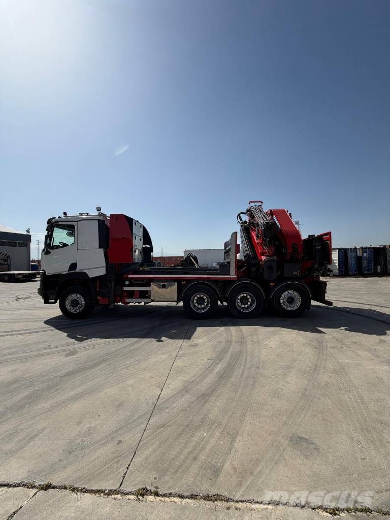 CAMIÓN RENAULT GRÚA EFFER 955 All terrain cranes
