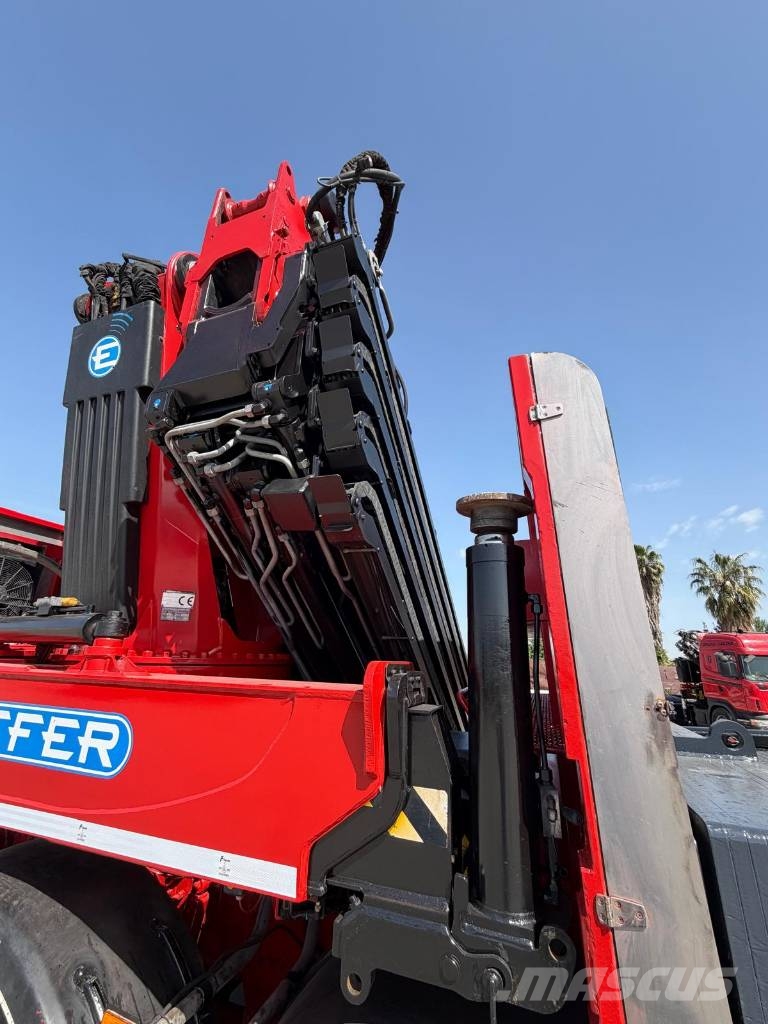 CAMIÓN RENAULT GRÚA EFFER 955 All terrain cranes