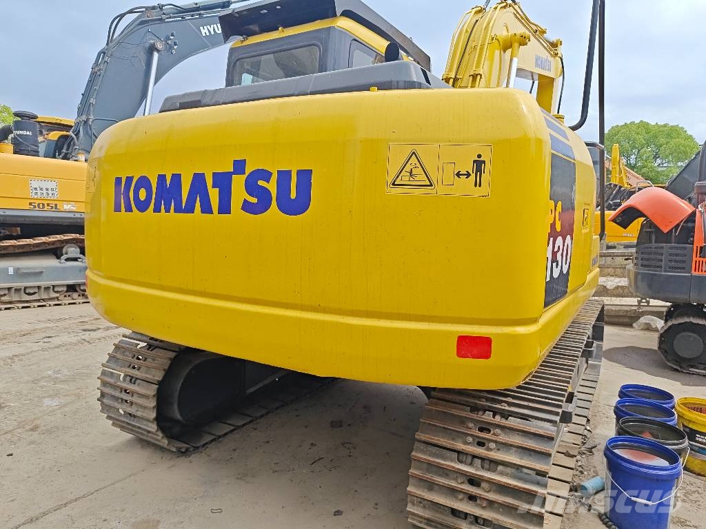Komatsu PC 130-7 Midi bagri 7t – 12t