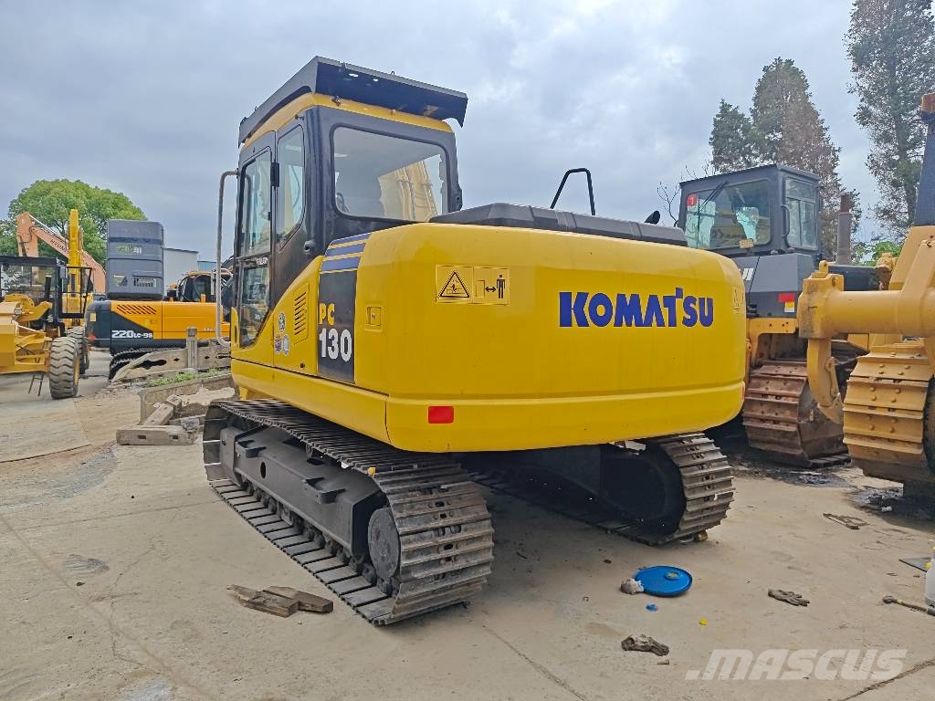 Komatsu PC 130-7 Midi bagri 7t – 12t