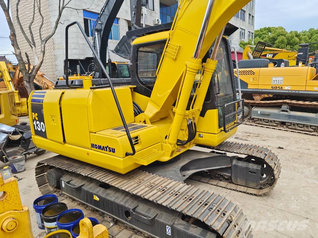 Komatsu PC 130-7 Midi bagri 7t – 12t
