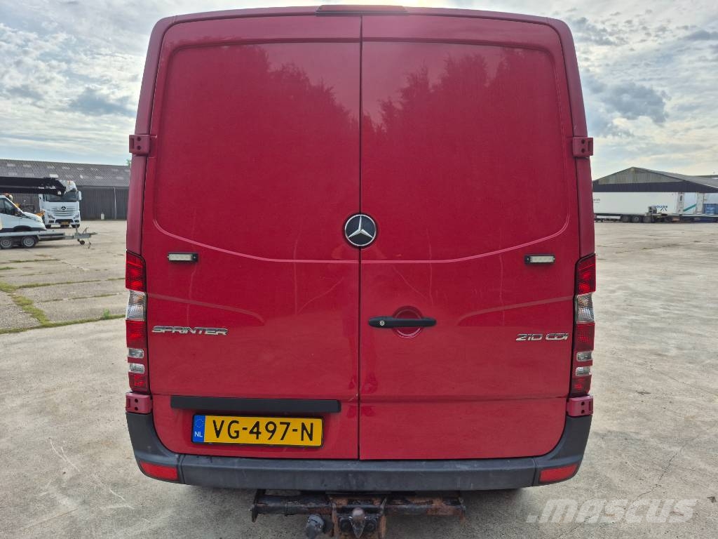 Mercedes-Benz Sprinter 210 CDI Gesloten opbouw