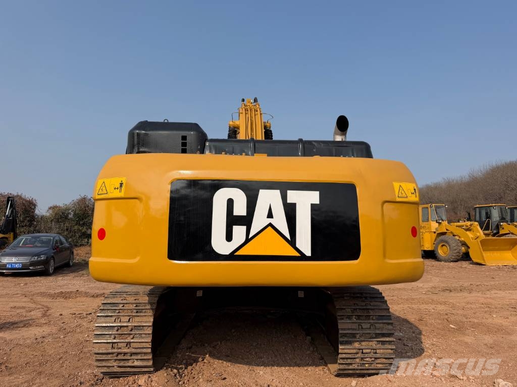 CAT 330DL Lánctalpas kotrók