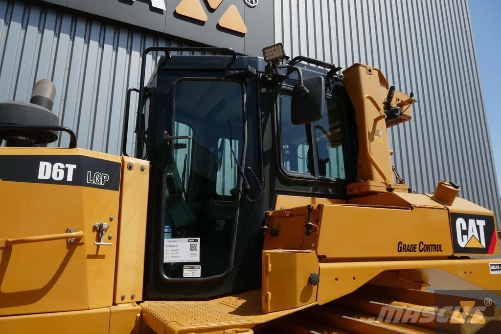 CAT D6T LGP Pásové dozéry