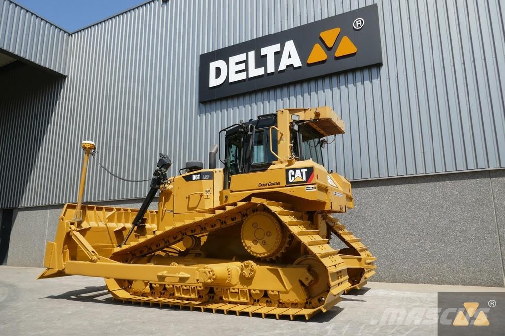 CAT D6T LGP Buldožerji goseničarji