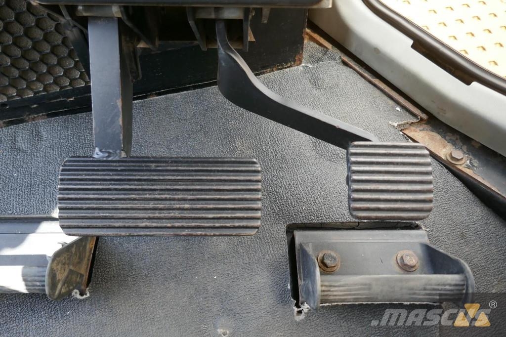 CAT D6T LGP Pásové dozéry