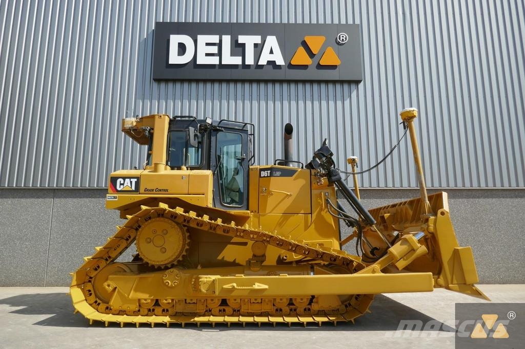CAT D6T LGP Pásové dozéry