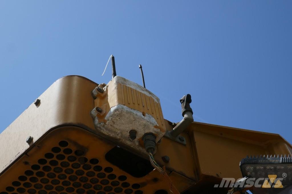 CAT D6T LGP Pásové dozéry