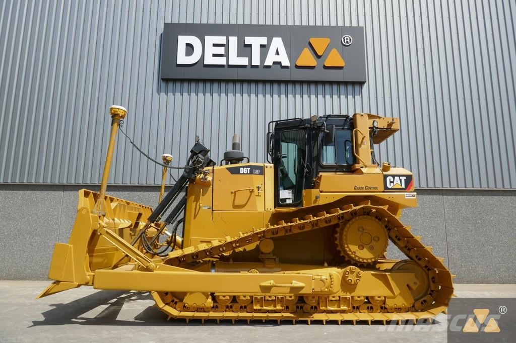 CAT D6T LGP Pásové dozéry