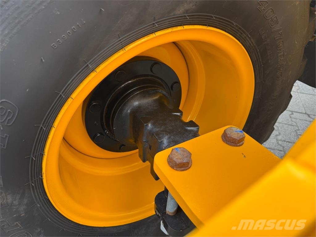 JCB TM 220 Radlader