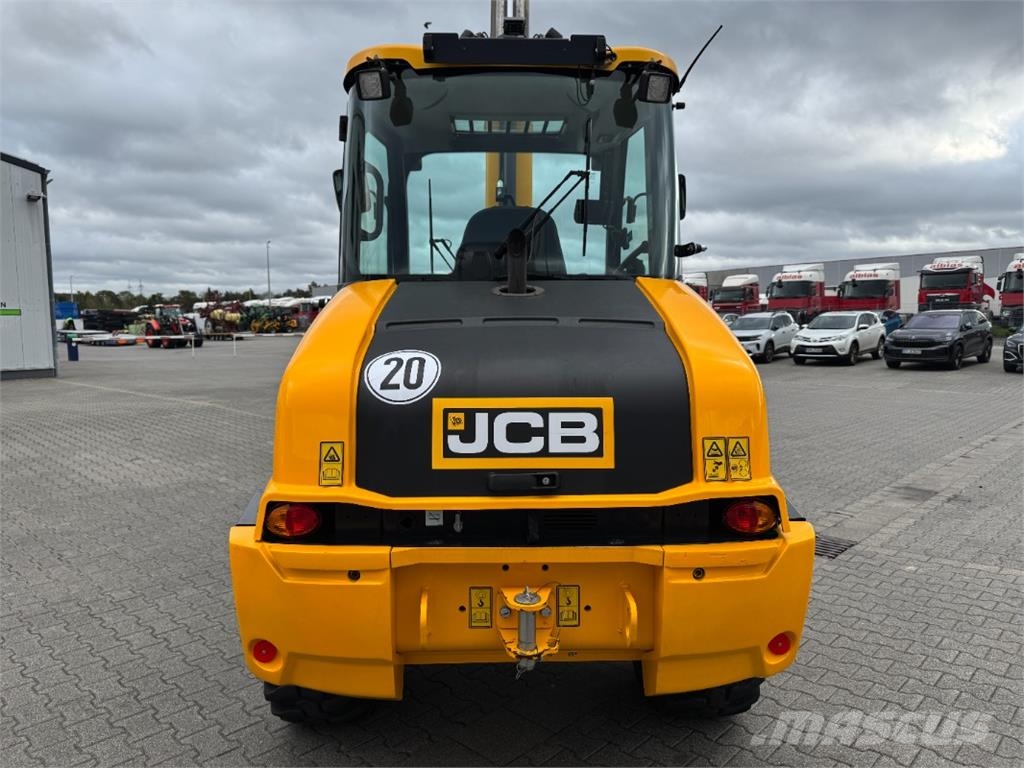 JCB TM 220 Radlader