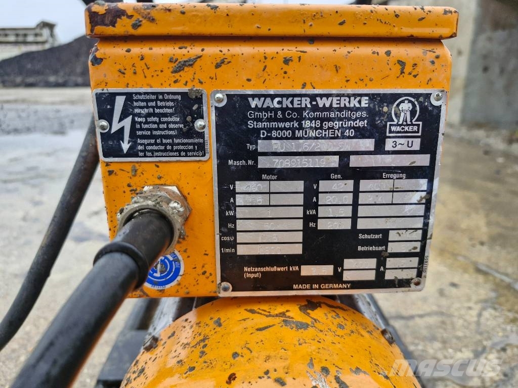 Wacker - ponorný vibrátor FU 1.6/200 SW Запчастини для бетонної техніки
