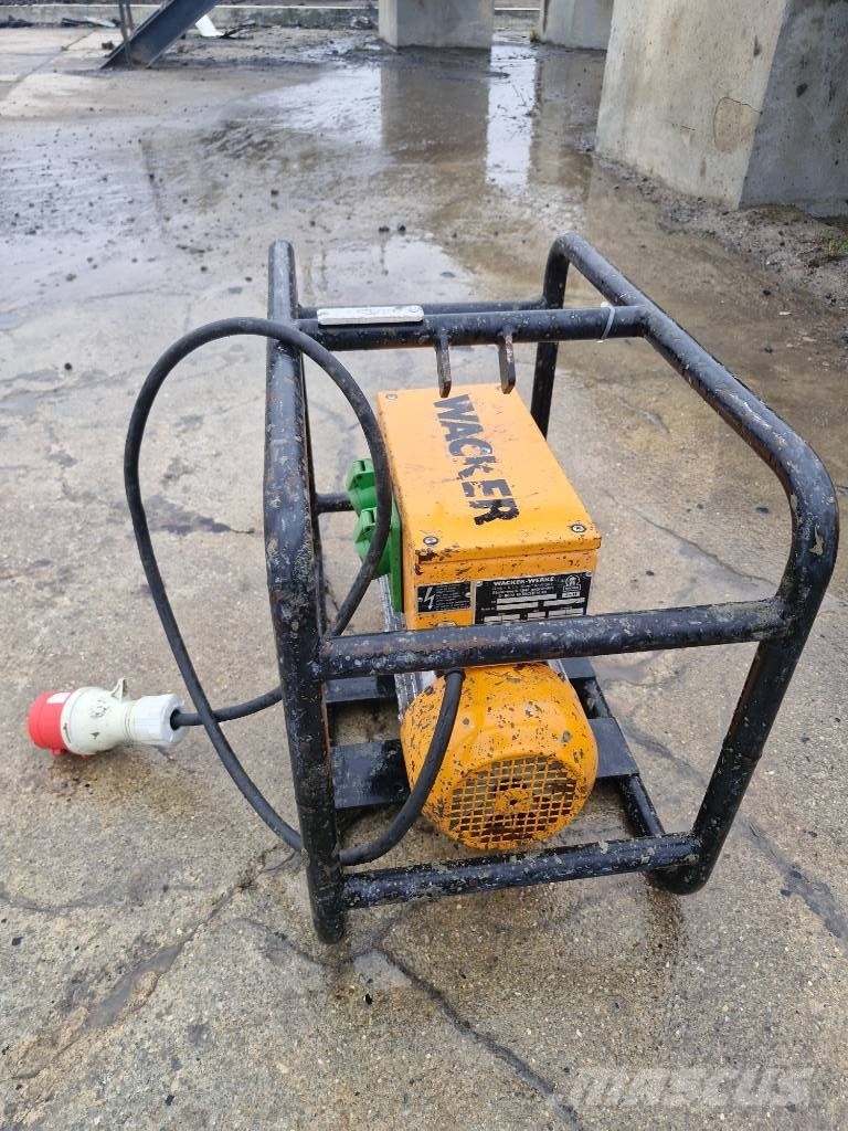 Wacker - ponorný vibrátor FU 1.6/200 SW Запчастини для бетонної техніки