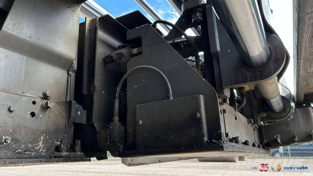 ABG P8820D / VDT-V883 Asfaltafwerkmachines