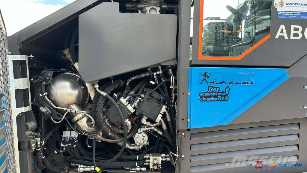 ABG P8820D / VDT-V883 Asfaltafwerkmachines
