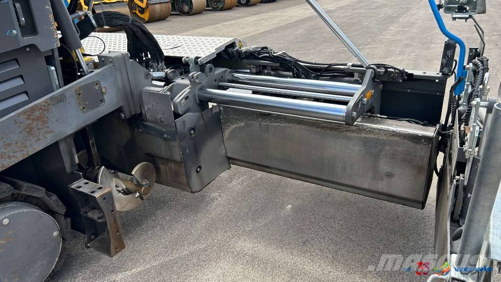 ABG P8820D / VDT-V883 Asfaltafwerkmachines