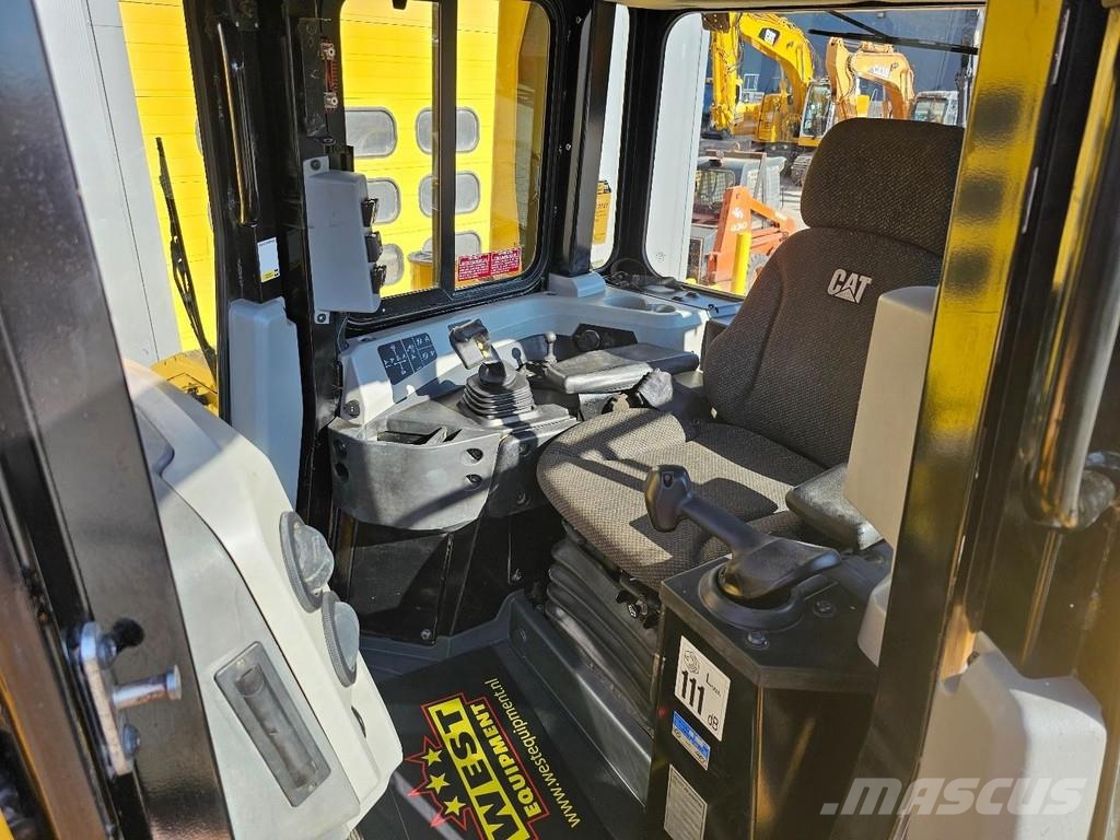CAT D6T LGP ** Top condition! ** 履帶推土機
