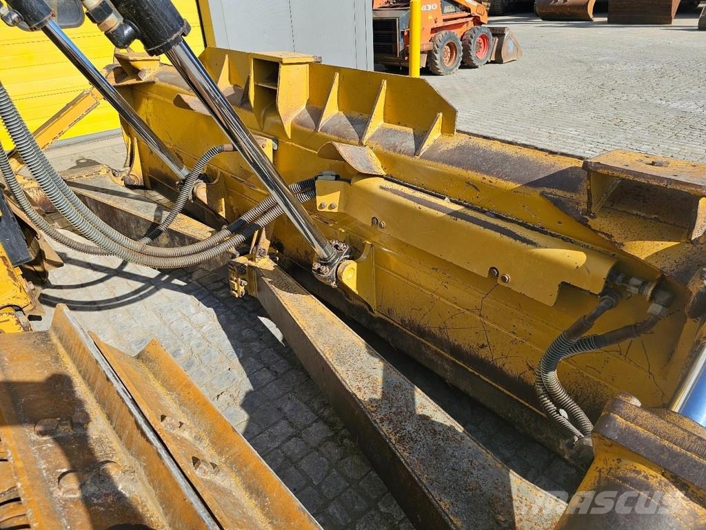 CAT D6T LGP ** Top condition! ** بلدوزرات مجنزرة