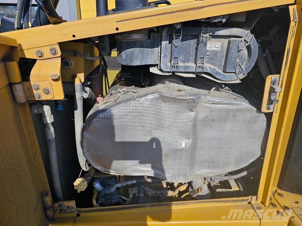 CAT D6T LGP ** Top condition! ** بلدوزرات مجنزرة