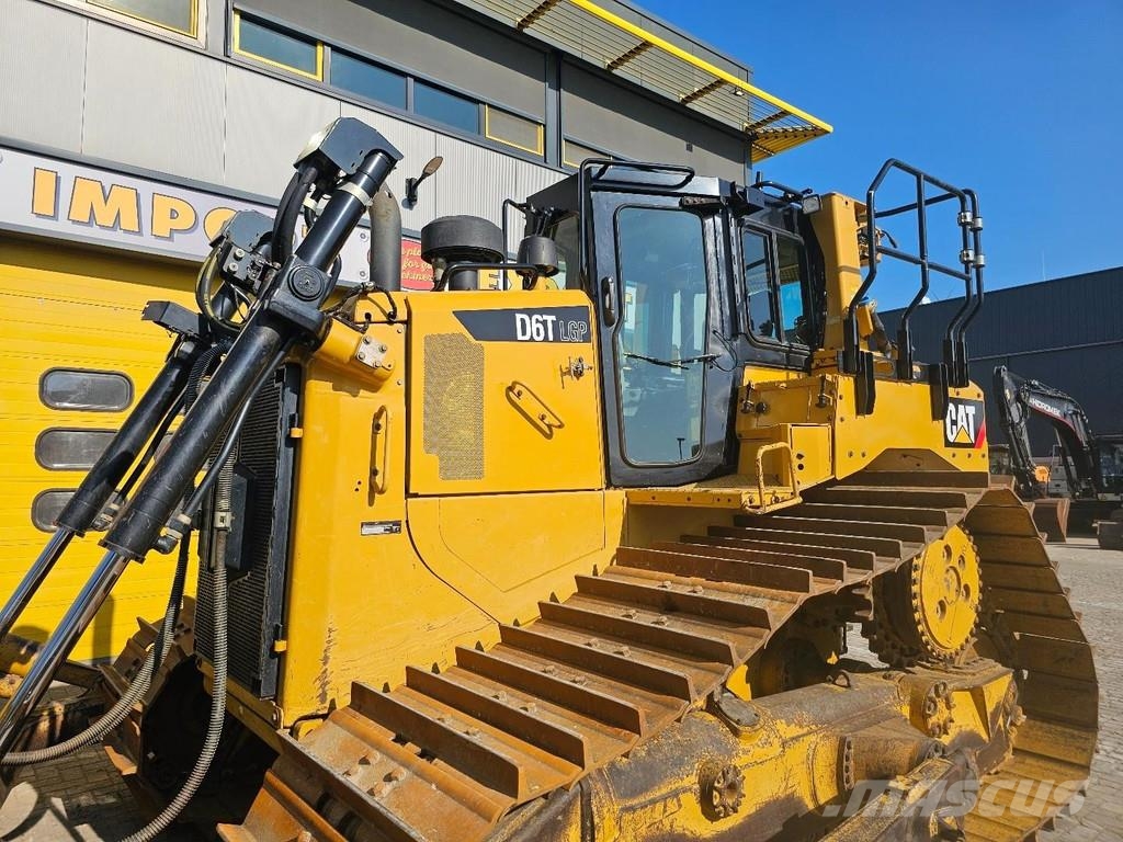 CAT D6T LGP ** Top condition! ** 履帶推土機