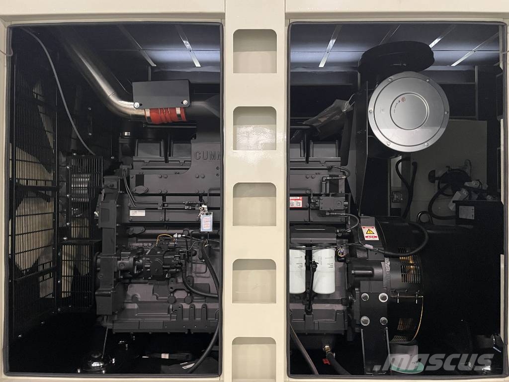 Cummins KTAA19-G6A - 700 kVA Generator - DPX-19848 Diesel Generators