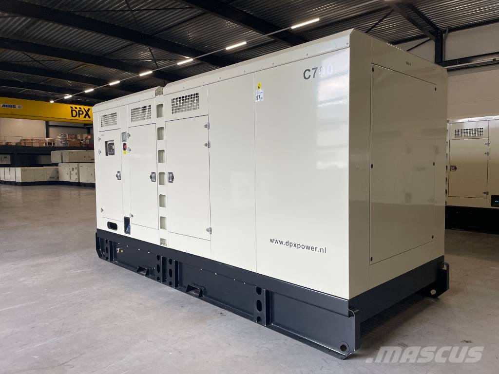 Cummins KTAA19-G6A - 700 kVA Generator - DPX-19848 Diesel Generators
