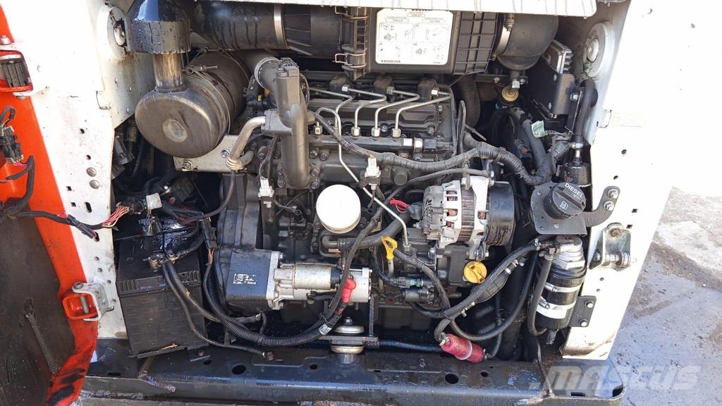 Bobcat S650 لوادر بعجل
