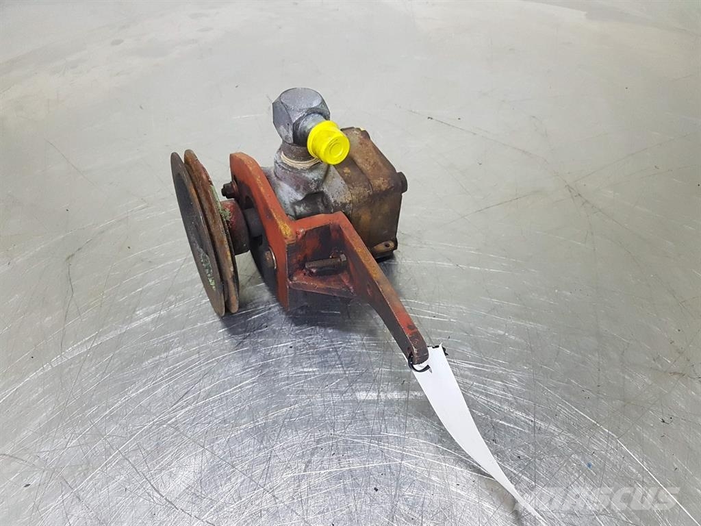 Vickers V210-8-3C-12-Vane pump/Zahnradpumpe/Tandwielpomp Hidráulica