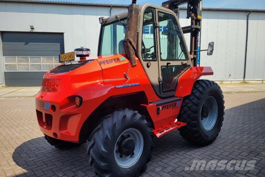Manitou M30-4 Valid Inspection, *Guarantee, Diesel, 4x4 Dr ラフターテレントラック