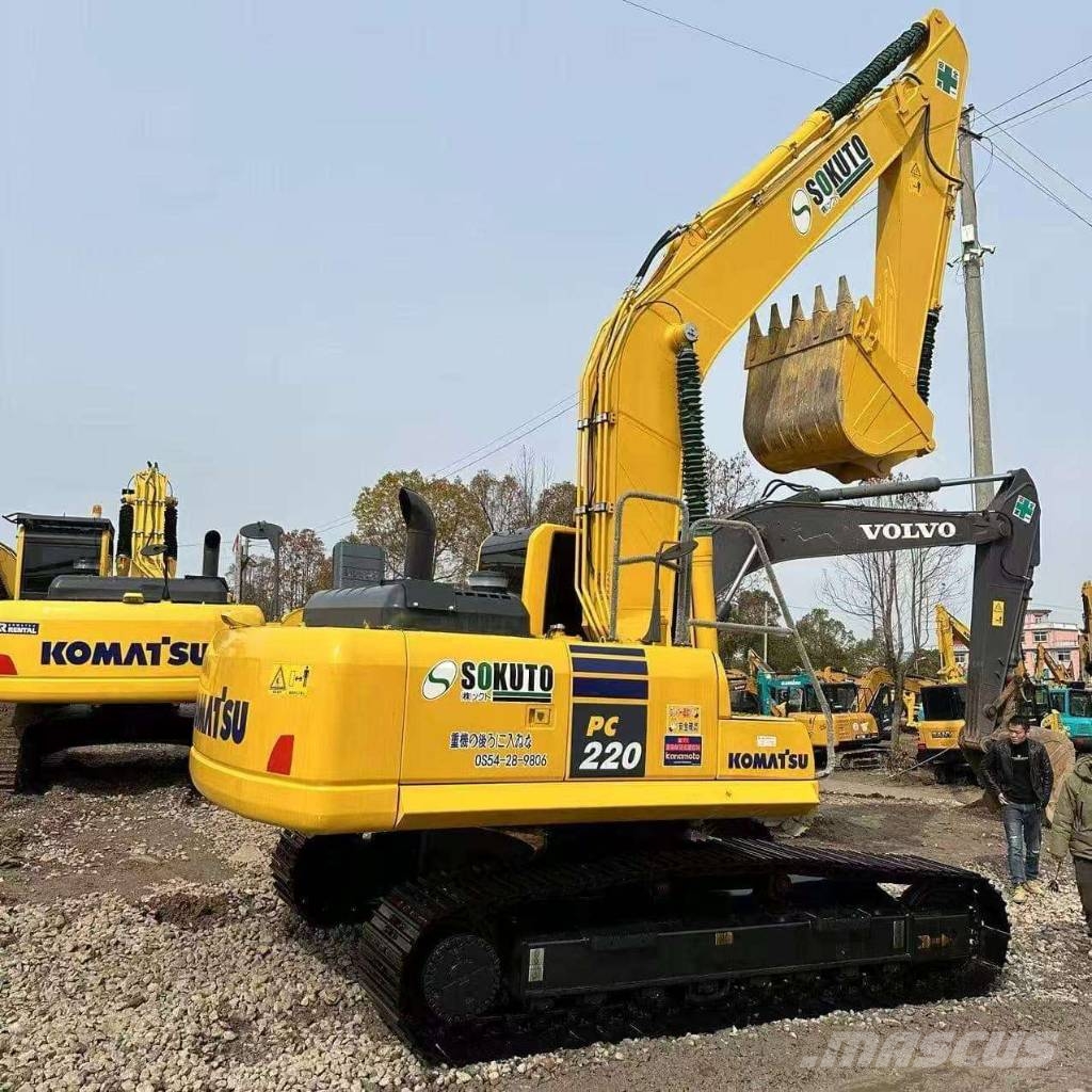 Komatsu PC 220-8 Εκσκαφείς με ερπύστριες