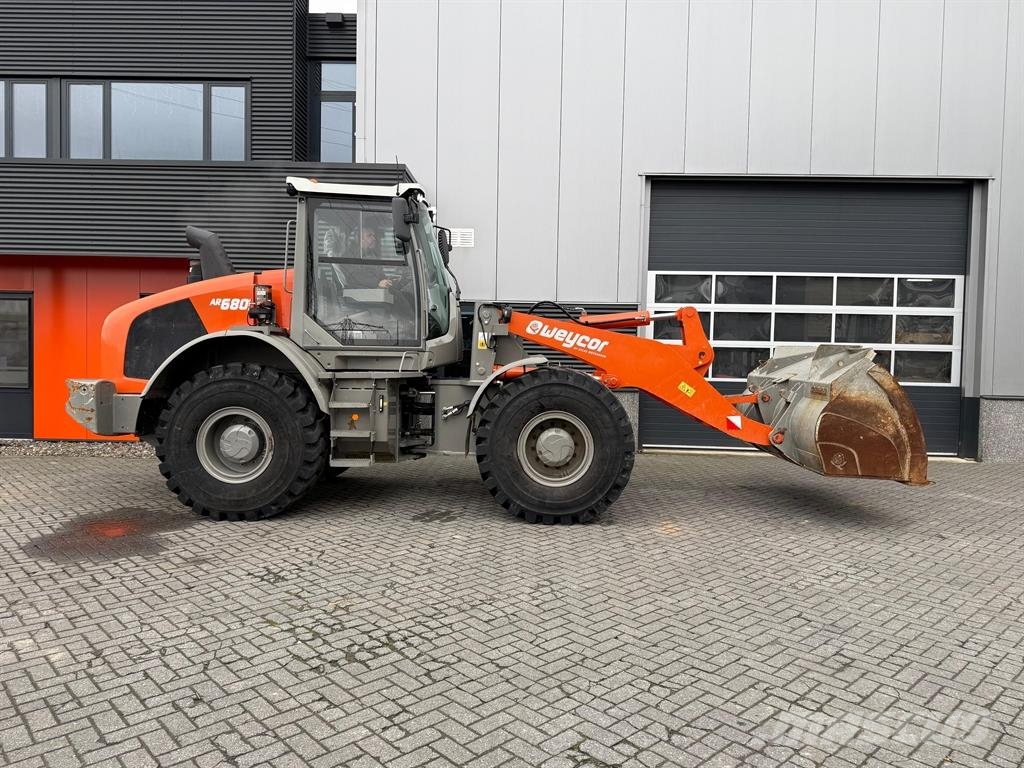 Atlas AR 680 - 990 hours Tekerlekli yükleyiciler